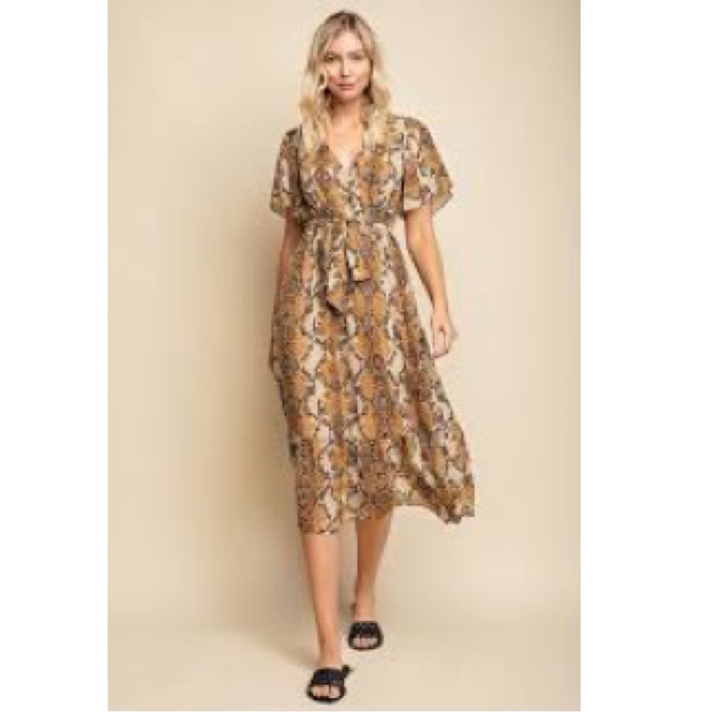 Gilli Snake Print Midi Dress